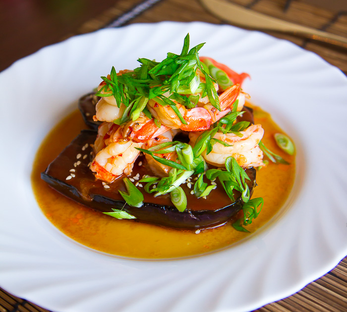 Креветки с баклажанами в мисо: идеальное сочетание вкусов