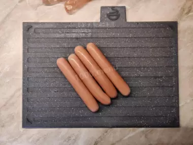 Сосиски в лаваше с сыром: просто, быстро и невероятно вкусно