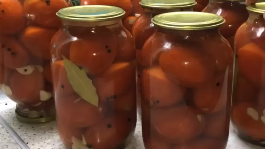Как выбрать идеальные томаты для засолки: секреты и советы
