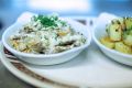 Вкусный безплитный хит: салат из трёх ингредиентов за минуту