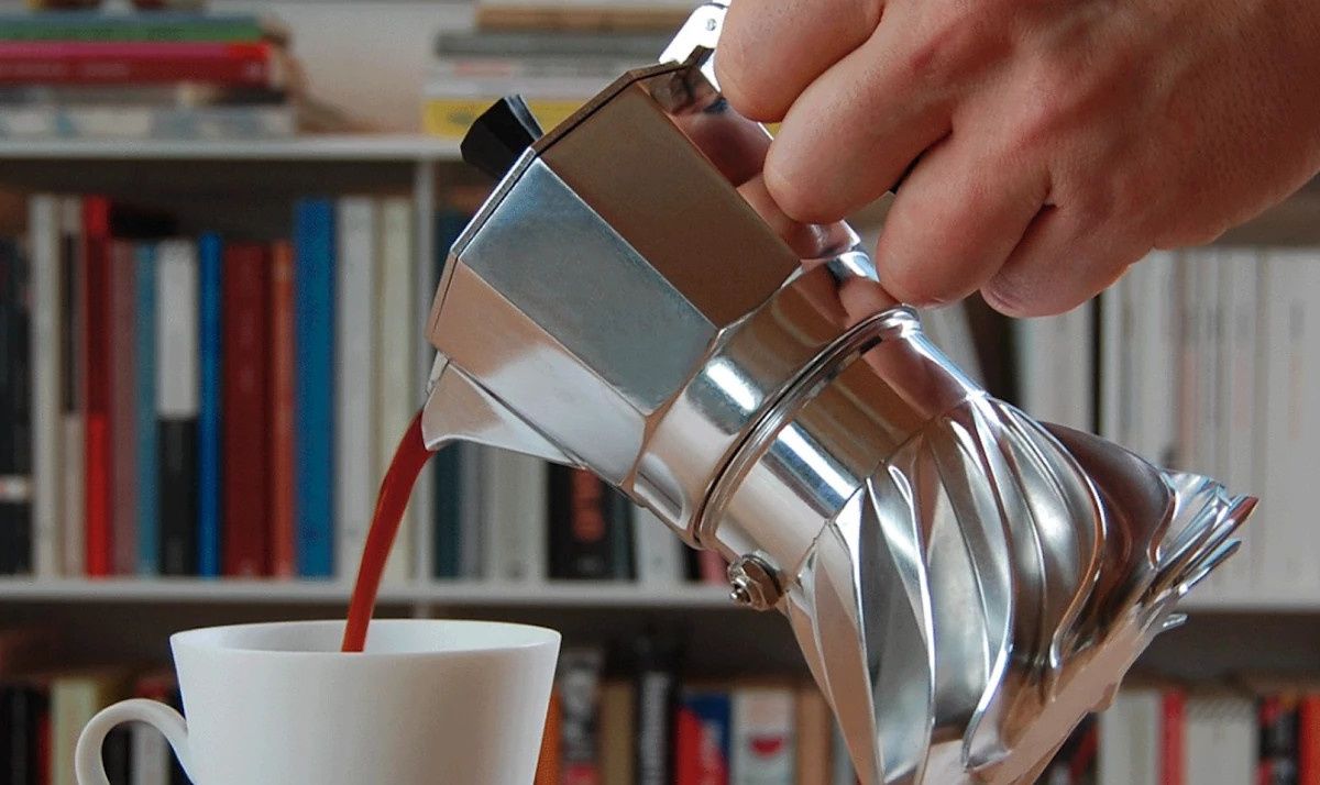 Кофеварка Turbo Moka: скорость и стиль в каждой чашке кофе